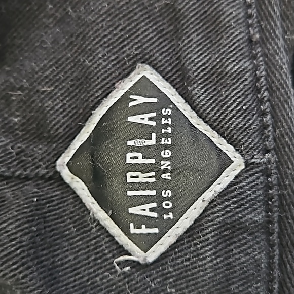 2/$10 Fairplay woven joggers - Picture 4 of 7